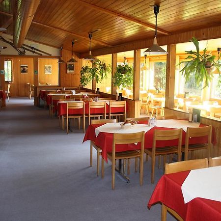 Sporti Grusch旅舍 外观 照片