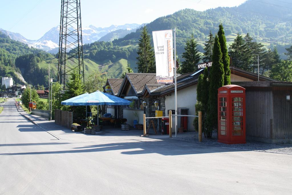 Sporti Grusch旅舍 外观 照片