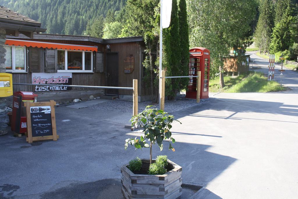 Sporti Grusch旅舍 外观 照片
